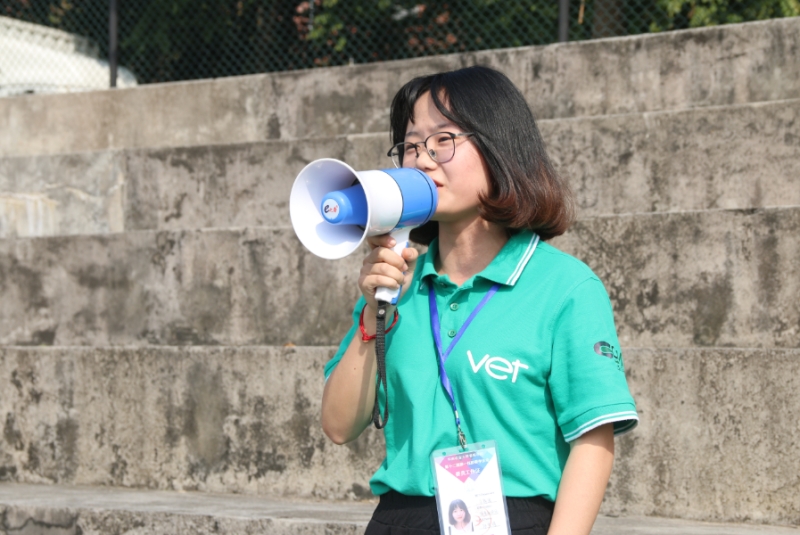 立严谨态度 唱团结之歌 ——兽医学院第十二届第一任团委学生会新干事培训